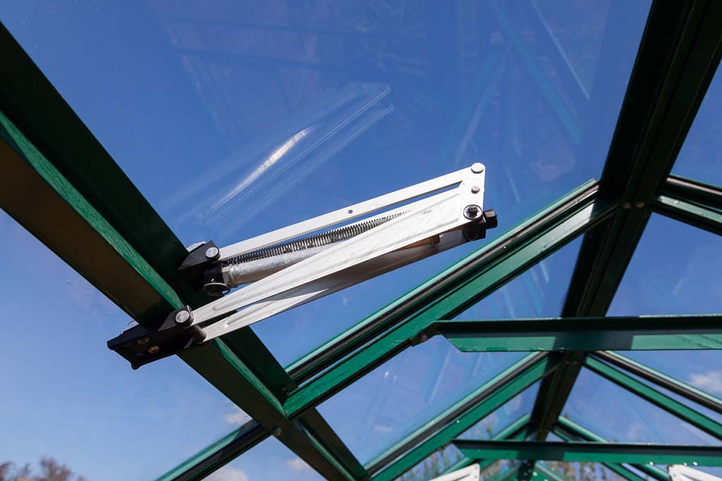 automatic-roof-vent-greenhouse-opener
